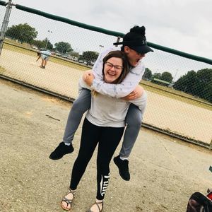 Meet your Posher, Alexis